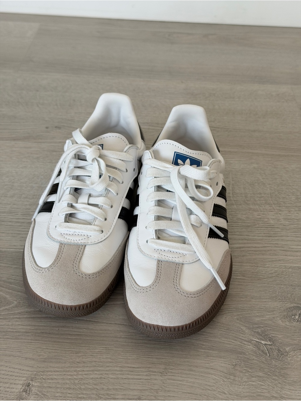 Adidas Samba OG in white/black, women’s size 7.5 - Picture 3 of 6